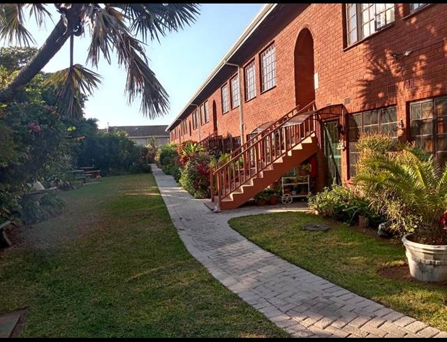 1 BEDROOM APARTMENT FOR SALE IN SCOTTBURGH